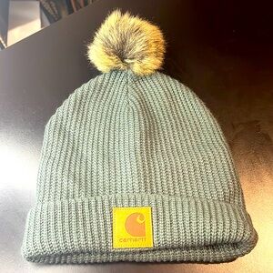Euc: carhartt beanee hat